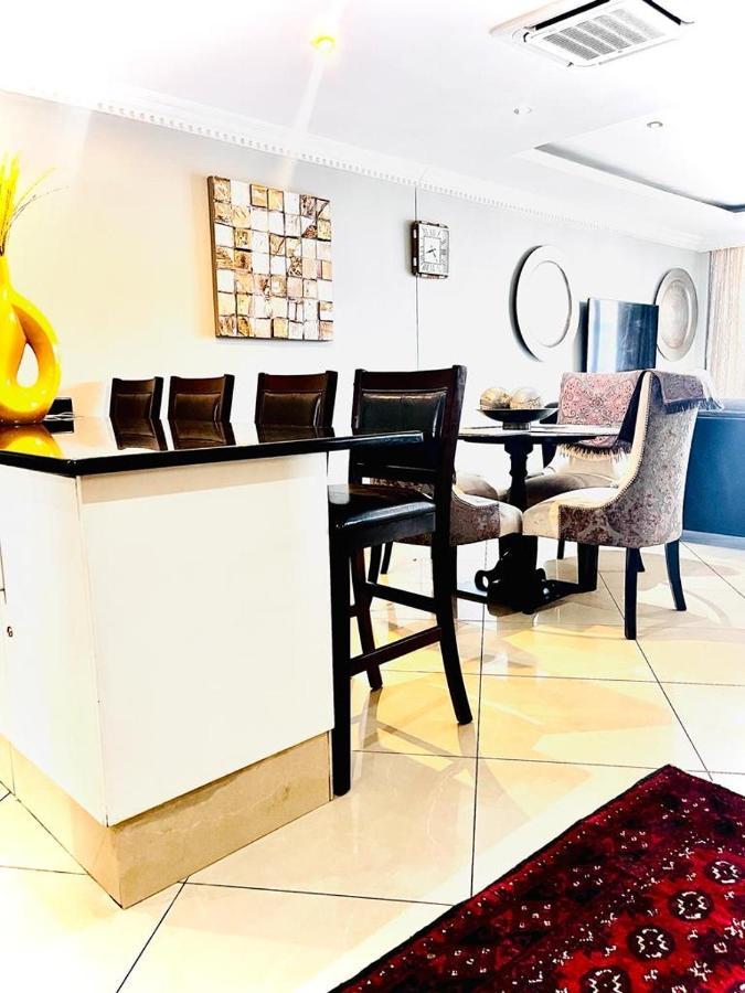 The Sails Penthouse With Private Rooftop Pool Durban Kültér fotó